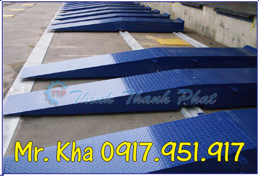 Cau nang container 03
