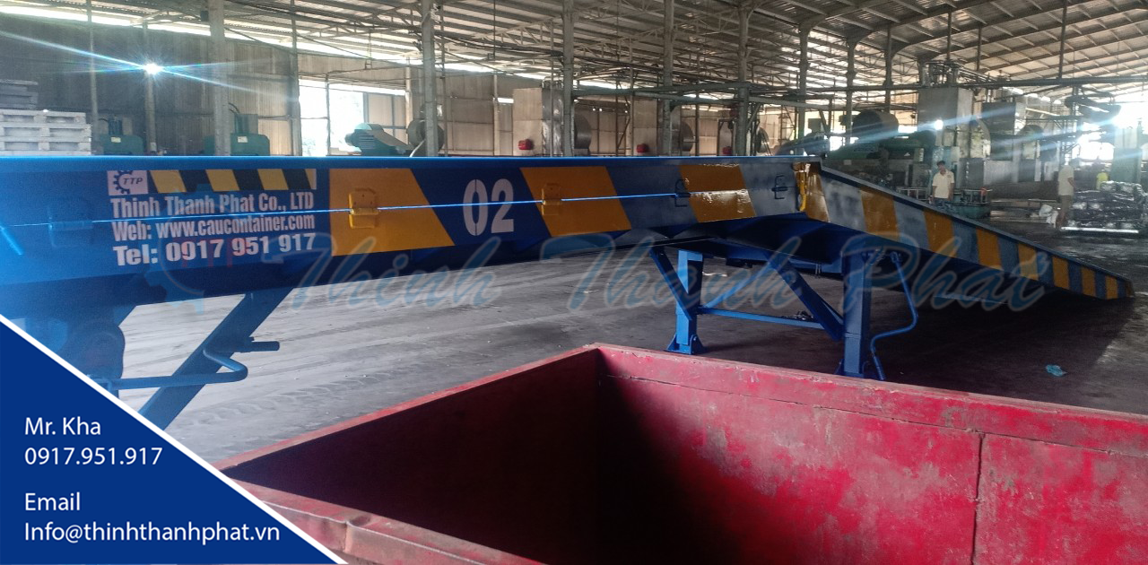 Cau-xe-nang-hang-003