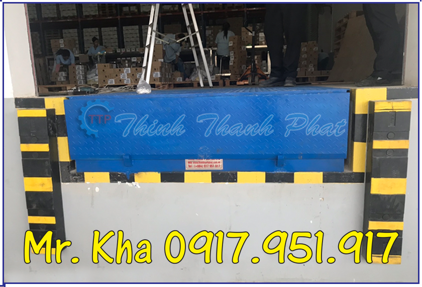 Lap dat san nang dock leveler toan quoc 04