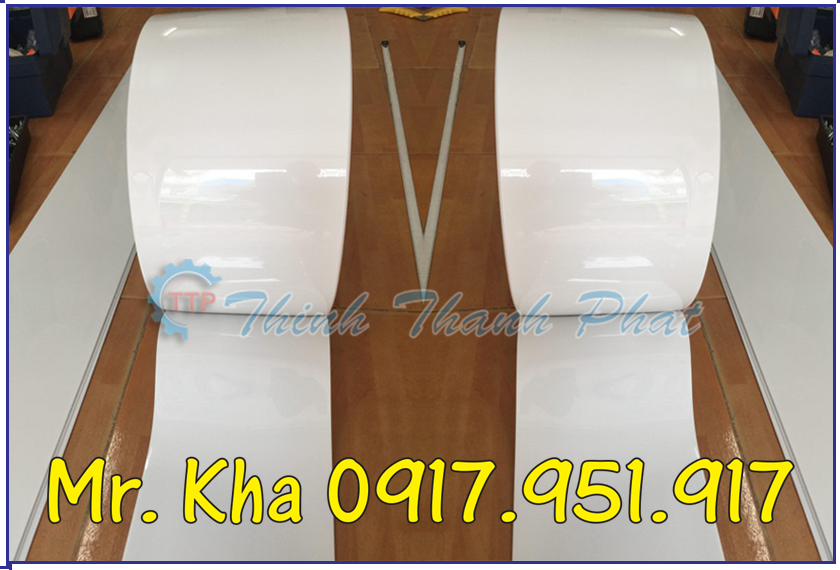 Rem nhua pvc trang sua 05