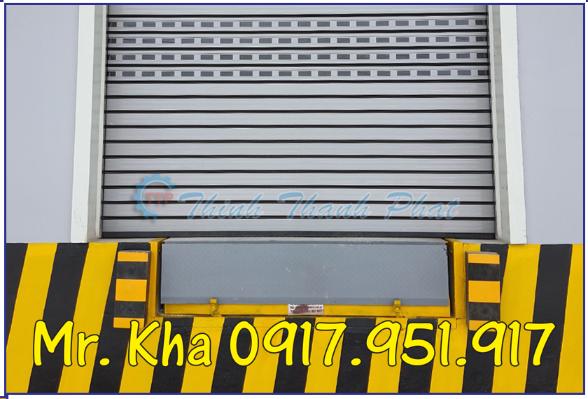 Tron bo cua xuat nhap hang 01