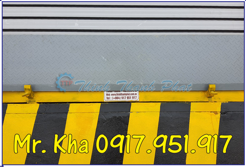 Tron bo cua xuat nhap hang 02