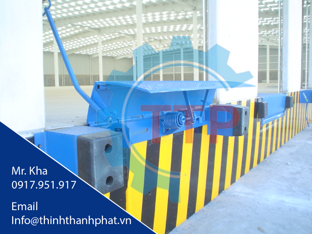 Sàn nâng cơ khí loại nhỏ 