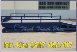 BÀN NÂNG THỦY LỰC DẪN XE NÂNG LÊN CONTAINER BÀN NÂNG THỦY LỰC DẪN XE NÂNG LÊN CONTAINER