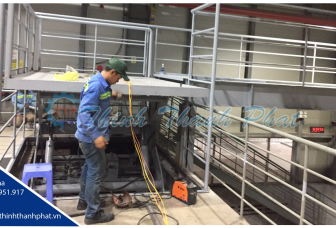 BÀN NÂNG THỦY LỰC - THỊNH THÀNH PHÁT