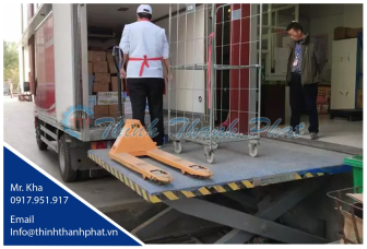 Bàn nâng thủy lực TTP-01