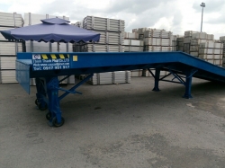 Cầu cho xe nâng đóng, rút hàng từ container Cầu cho xe nâng đóng, rút hàng từ container