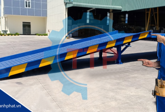Cầu xe nâng di động (Container loading ramp)