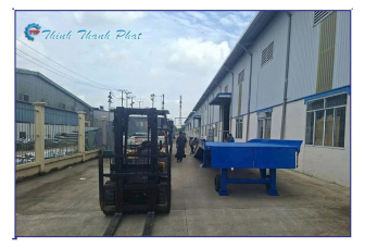 CẦU XE NÂNG ĐÓNG RÚT HÀNG CONTAINER DÀI 12.5m