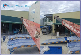 CẦU XE NÂNG: GIẢI PHÁP TỐI ƯU CHO VIỆC ĐÓNG RÚT HÀNG TỪ CONTAINER