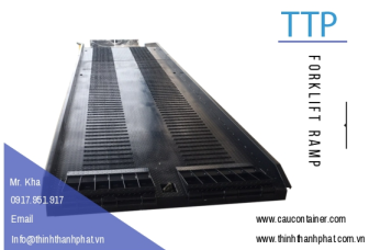 Cầu xe nâng lên container