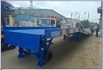 Cầu xe nâng - TP.Hồ Chí Minh