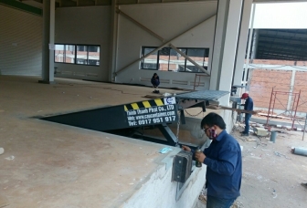 Chuyên cung cấp Sàn nâng thủy lực (Hydaulic dock leveler), Sàn nâng cơ khí (Mechanical dock leveler) Chuyên cung cấp Sàn nâng thủy lực (Hydaulic dock leveler), Sàn nâng cơ khí (Mechanical dock leveler)