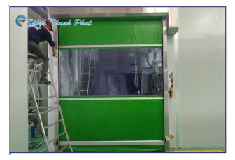 CỬA CUỐN NHANH MÀU XANH LÁ CÂY