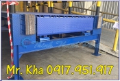 Giải pháp lắp đặt sàn nâng dock leveler cho kho hàng nhỏ, hẹp