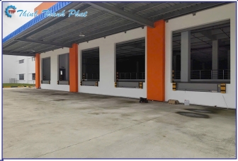 LẮP ĐẶT SÀN NÂNG THỦY LỰC KẾT HỢP VỚI CAO SU GIẢM CHẤN TẠI BÀ RỊA VŨNG TÀU