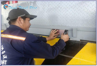 SÀN NÂNG THỦY LỰC KHO HÀNG