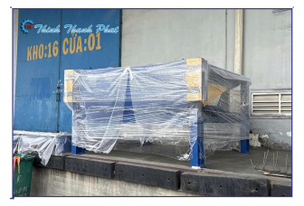 SÀN NÂNG THỦY LỰC NGOÀI TRỜI