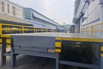 SÀN THAO TÁC (PLATFORM) KẾT HỢP VỚI SÀN NÂNG THỦY LỰC (HYDRAULIC DOCK LEVELER)