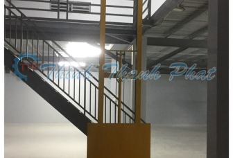 Thang nâng hàng - Thang nâng thủy lực