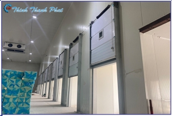 THI CÔNG CỬA TRƯỢT TRẦN