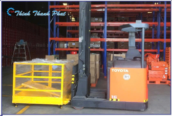 THIẾT BỊ AN TOÀN LÀM VIỆC TRÊN CAO LỒNG ĐỨNG XE NÂNG